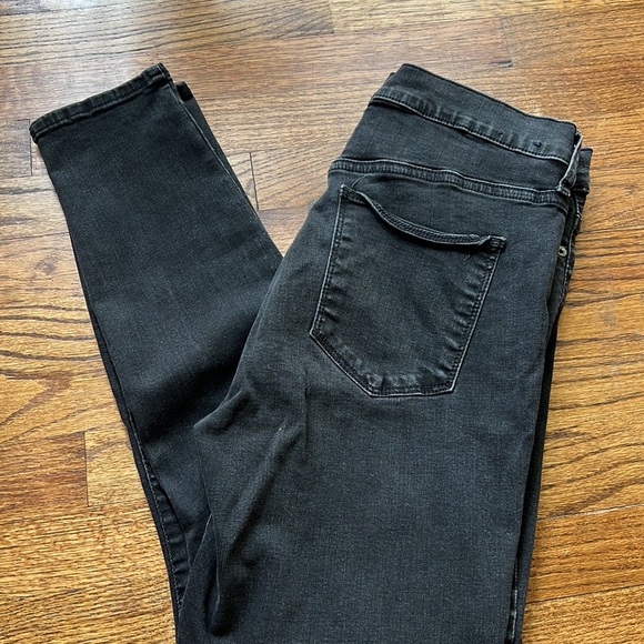 Gap High Rise Legging - Picture 2 of 5